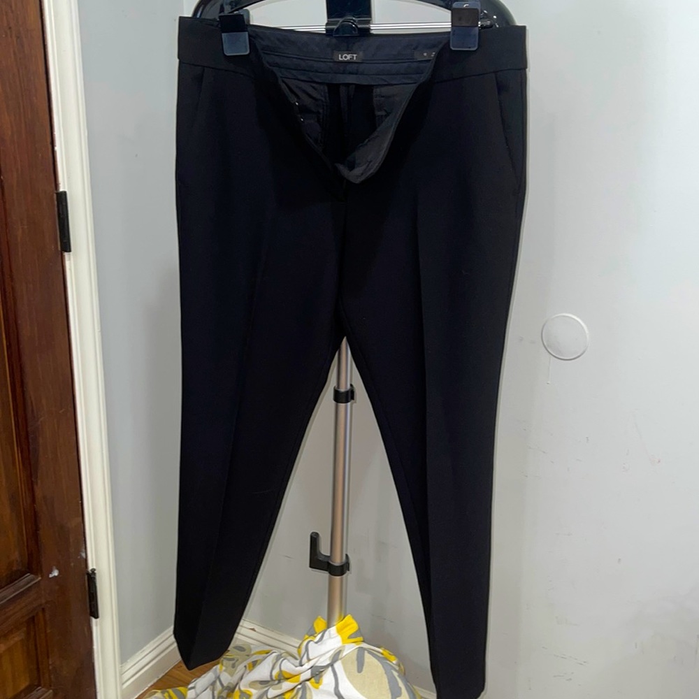 Black Ann Taylor pants